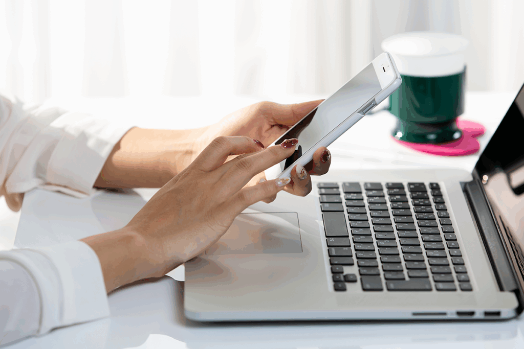 成城皮膚科 ご予約・お問い合わせ